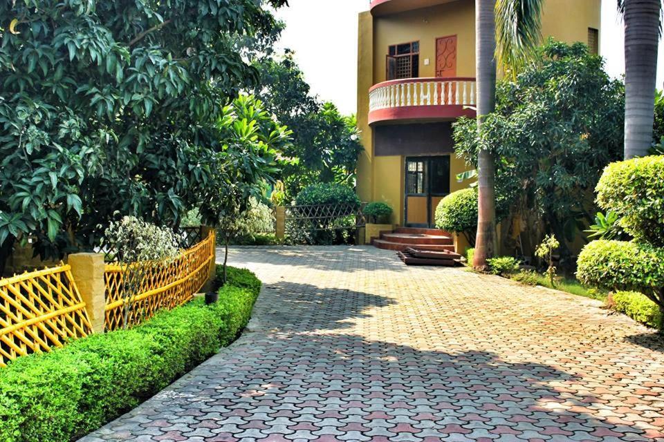 Kajipuria Resort Gajraula 외부 사진
